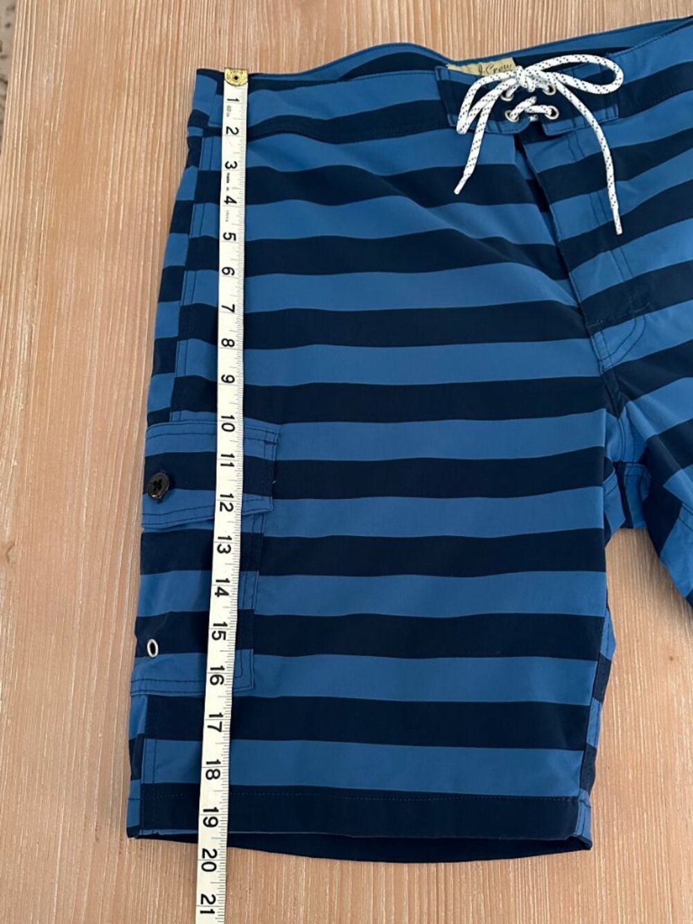 J. Crew Mens Blue Striped Swim Trunks - Size 34 - Picture 4 of 6